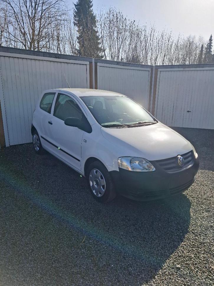WV Fox 1.2, Autos, Volkswagen, Particulier, Fox, Essence, Euro 4, Autre carrosserie, 3 portes, Boîte manuelle, Blanc, Gris, Autre