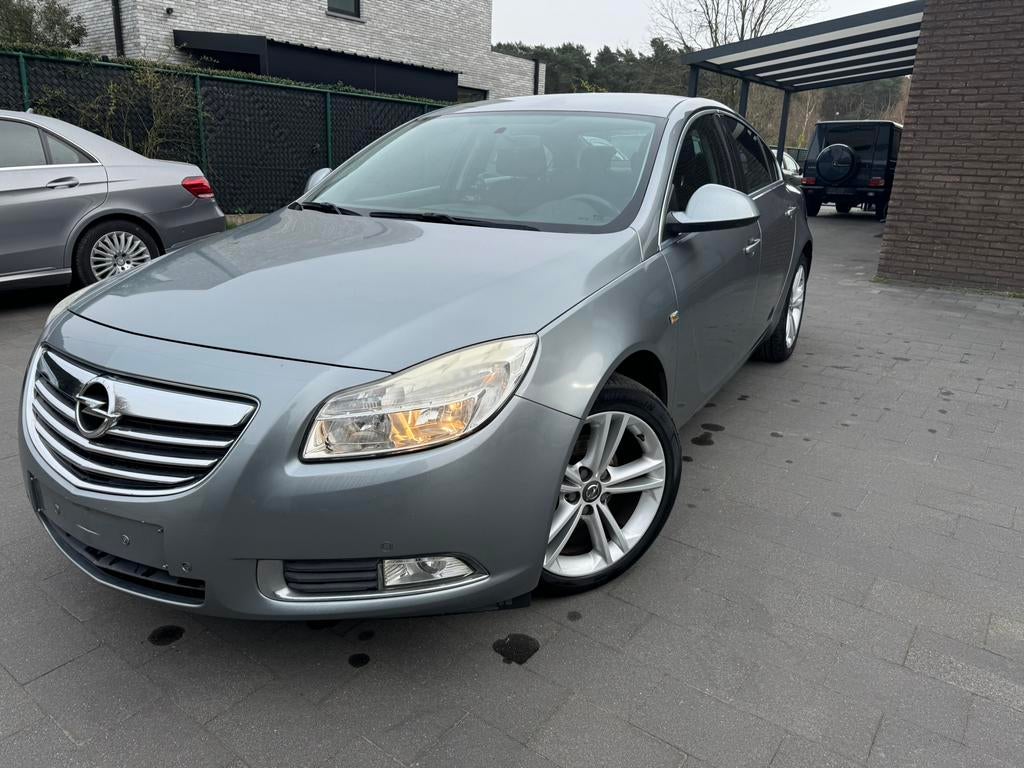 Opel insignia 2.0 diesel bj 2009 km 149,969 euro5 perfect au, Auto's, Voorwielaandrijving, Euro 5, Stof, Parkeersensor