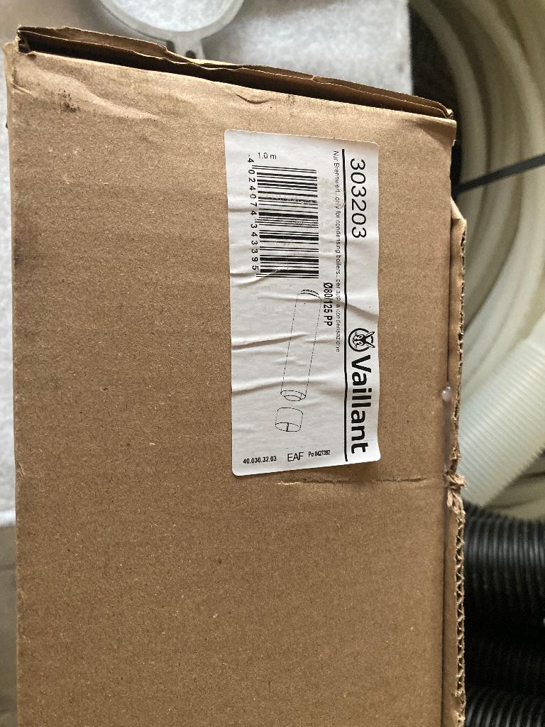 Vaillant 80/125 concentrische verlenger, Doe-het-zelf en Bouw, Ophalen, Zo goed als nieuw