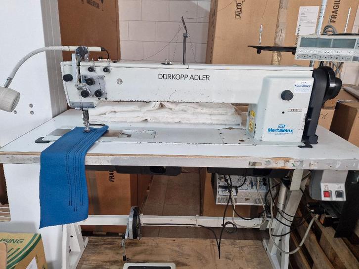 Durkopp Adler 467 lang arm 3 voudig transport leermachine, Hobby & Loisirs créatifs, Machines à coudre & Accessoires, Utilisé