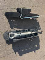 Krik en wielsleutel Citroën, Ophalen, Zo goed als nieuw