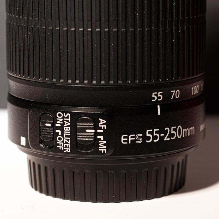canon efs 55-250 IS V2 complément idéal 18-55, TV, Hi-fi & Vidéo, Photo | Lentilles & Objectifs, Comme neuf, Téléobjectif, Zoom