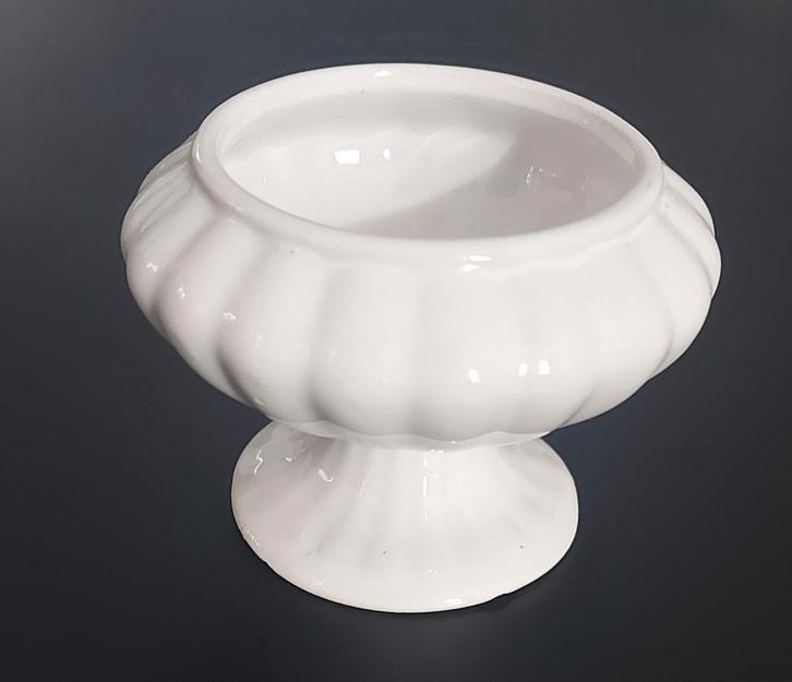 Petit pot céramique blanc en forme de vasque, Maison & Meubles, Accessoires pour la Maison | Vases, Utilisé, Blanc, Moins de 50 cm