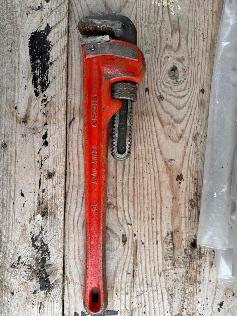 Cles anglaise et molette Ridgid, Enlèvement, Utilisé