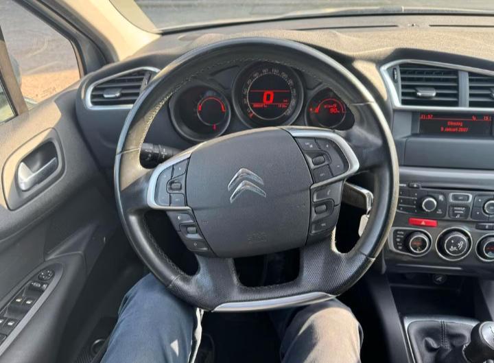 Citroën C4, Auto's, Citroën, Particulier, C4, ABS, Adaptieve lichten, Airbags, Airconditioning, Alarm, Autonomous Driving, Bluetooth