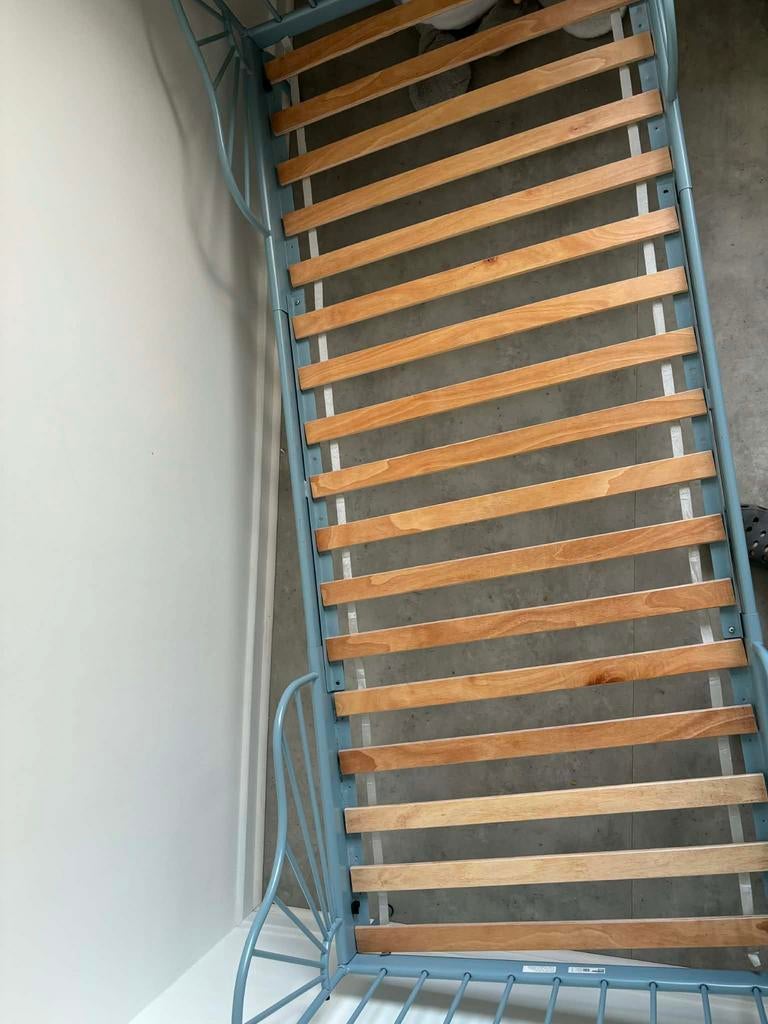 Meegroei bed, Ophalen, Zo goed als nieuw, Matras