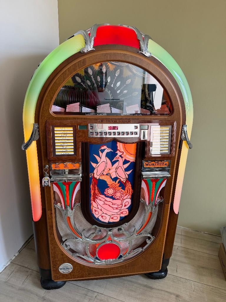 Wurlitzer 850 Peacock 100 CD, Collections, Machines | Jukebox, Comme neuf, Wurlitzer, 1970 à nos jours, Enlèvement