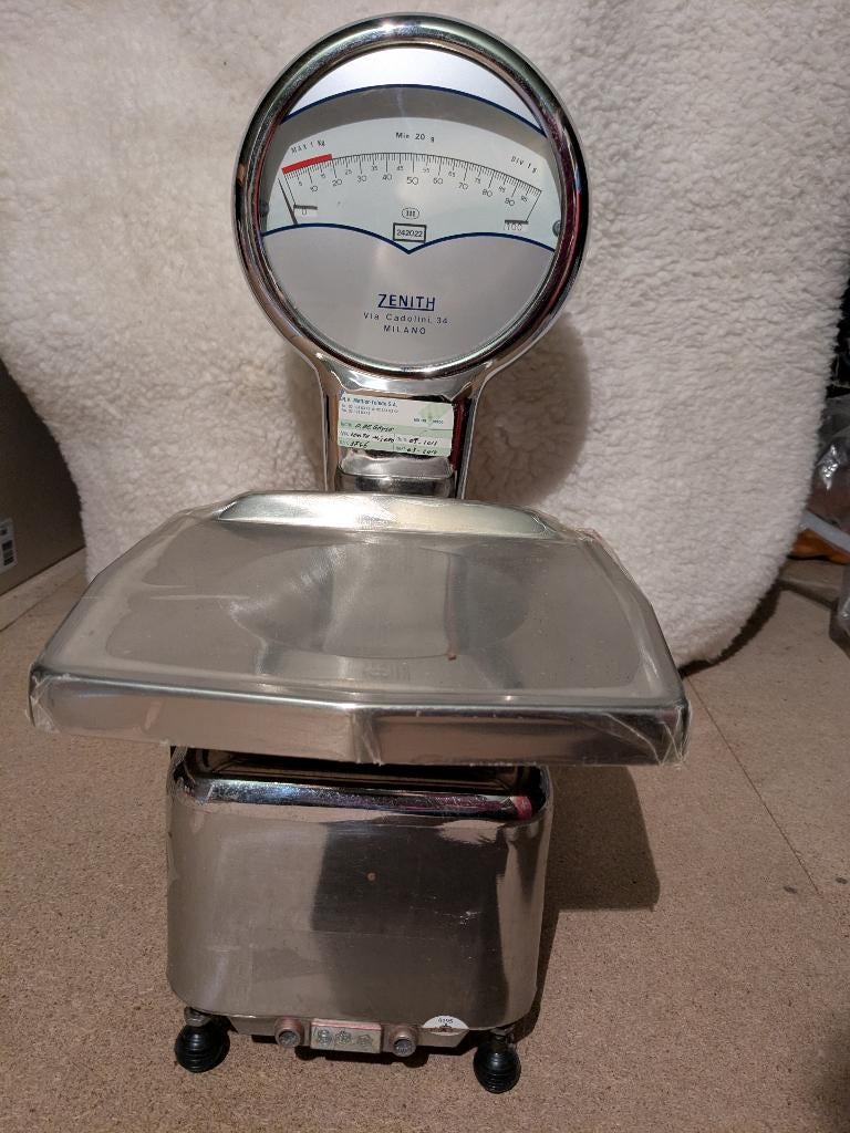 retro weegschaal, Elektronische apparatuur, Weegschalen, Ophalen