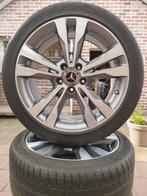 Jantes Mercedes W205 d'origine avec pneus d'été 245/45/ZR18, Autos : Pièces & Accessoires, 245 mm, Véhicule de tourisme, Pneus été