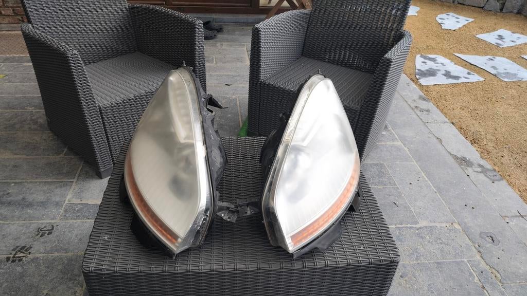 Phares C4 Picasso I, Enlèvement ou Envoi