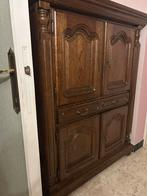 Salle à manger en chêne, Enlèvement