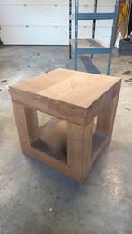 2 masieve eiken salon tafels, Ophalen, Zo goed als nieuw