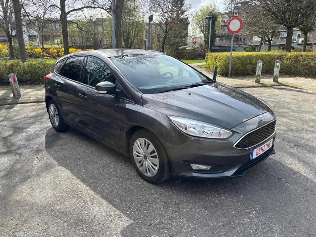 Ford Focus 1.0 benz 30000km 2016 garantie!, Auto's, Ford, Bedrijf, Te koop, Focus, ABS, Airbags, Airconditioning, Apple Carplay