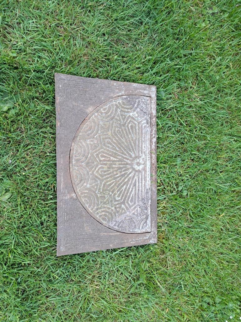 Soupirail cave demi lune en fonte, Enlèvement