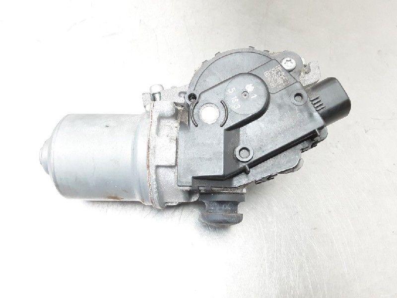 MOTEUR ESSUIE-GLACE AVANT Swift (ZC / ZD) (|3811052R00|), Utilisé, Suzuki
