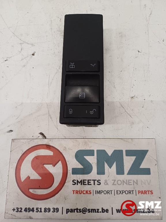 Occ raamopener schakelaar passagierszijde Mercedes, Gebruikt, Mercedes-Benz, Elektronica en Kabels
