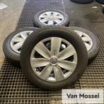 VW T-Roc Bridgestone Blizzak LM001 205/60/R16 92H, Gebruikt, -, Banden en Velgen, -