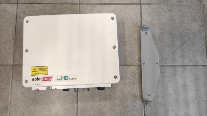SolarEdge 3Kw hybride omvormer + 12 power optimizers, Doe-het-zelf en Bouw, Zonnepanelen en Toebehoren, Gebruikt, Ophalen
