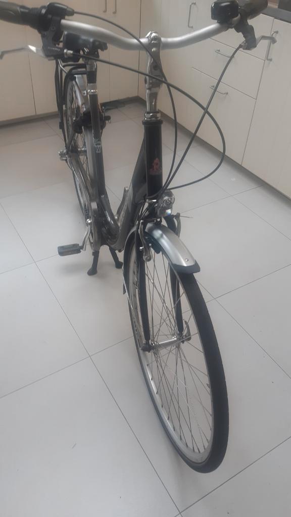 Raleigh damesfiets..28inch..perfekte staat..lage instap.., Fietsen en Brommers, Fietsen | Dames | Damesfietsen, Overige merken