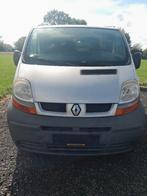 Renault Trafic 1.9 CDI. Transporteur de pièces détachées., Enlèvement