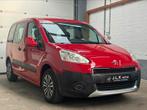 Peugeot PARTNER / 2012 / 190.000 km / essence / euro 5, Autos, Peugeot, Rouge, Euro 5, Achat, Alarme