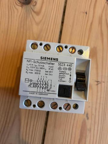 Siemens Differentieel 4 polig 40A - 30mA beschikbaar voor biedingen