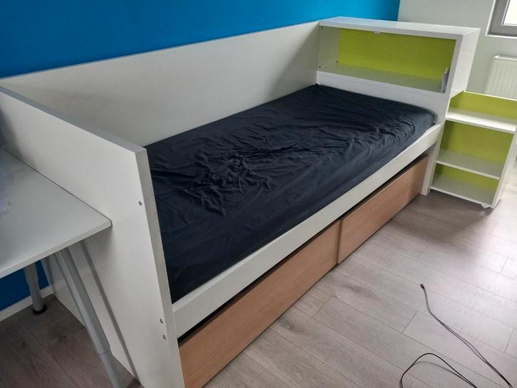 Eenpersoonsbed met 2 schuiven en nachtkastje, Huis en Inrichting, Slaapkamer | Bedden, Gebruikt, Ophalen