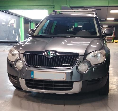 Skoda Yeti 2013 - 195.000 km, Auto's, Skoda, Particulier, Yeti, Navigatiesysteem, Diesel, Euro 5, Break, Grijs, Ophalen