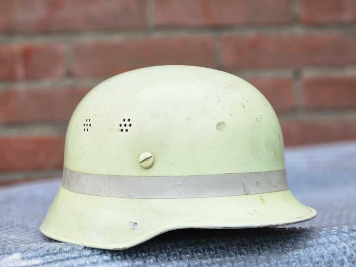 Brandweerhelm brandweer Duitsland casque pompier, Verzamelen, Militaria | Algemeen, Ophalen of Verzenden