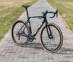 ELVES Avari Pro disc - Ultegra - 4iiii powermeter, 28 inch, Carbon, Heren, Nieuw