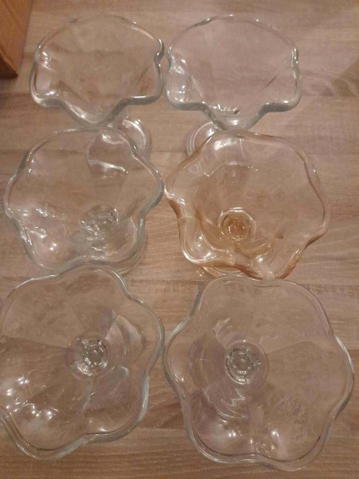 Creamglazen 6 stuk's made in Italië, Antiek en Kunst, Antiek | Glaswerk en Kristal, Ophalen