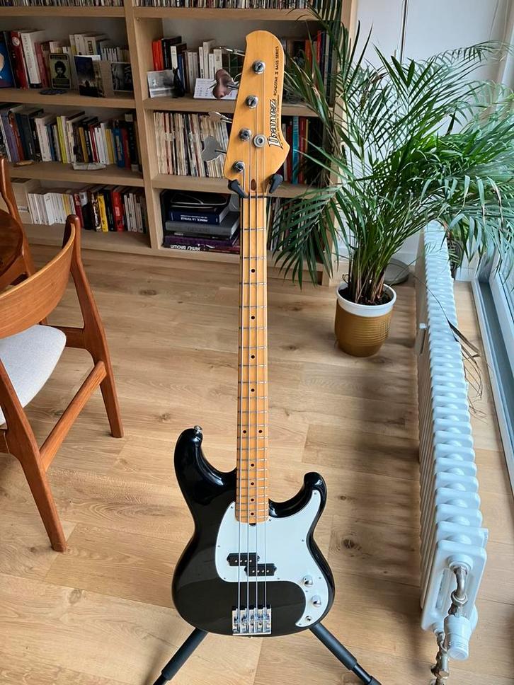 Ibanez RB630 Roadstar II, Musique & Instruments, Instruments à corde | Guitares | Basses, Comme neuf, Enlèvement