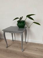 Houten bijzettafel, Huis en Inrichting, Ophalen of Verzenden, Zo goed als nieuw