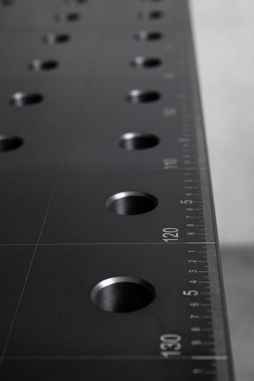 NIEUW! GENITREERD/GEHARDE LASTAFEL/TABLE DE SOUDURE/25MM  beschikbaar voor biedingen