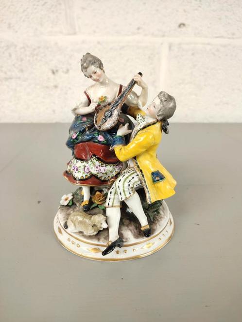 Antiek porseleinen beeld Volkstedt (geschonden), Antiek en Kunst, Antiek | Porselein, Ophalen of Verzenden