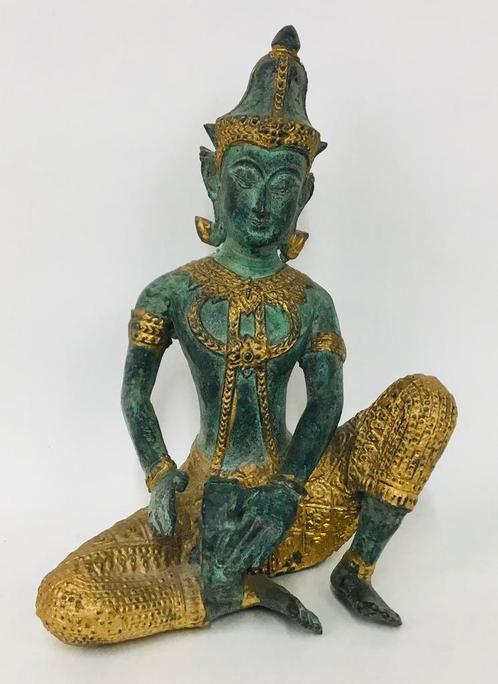 Statuette vintage bronze doré d'un musicien assis tambour, Maison & Meubles, Accessoires pour la Maison | Statues de Bouddha, Utilisé