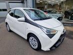 Toyota Aygo x-Play (bj 2018), 4 zetels, Stof, Gebruikt, Euro 6