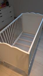 Babybed Ikea wit eventueel met matras, Kinderen en Baby's, Babywiegjes en Ledikanten, Ophalen, Gebruikt, Ledikant