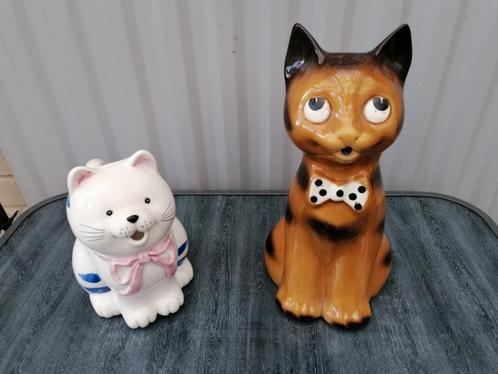 2 porseleinen katten waterkannen, Collections, Statues & Figurines, Comme neuf, Animal, Enlèvement ou Envoi