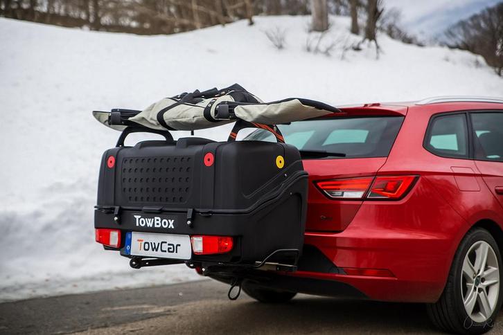 Trekhaakkoffer huren evt met ski- snowboard drager, Autos : Divers, Coffres de toit, Neuf, Enlèvement