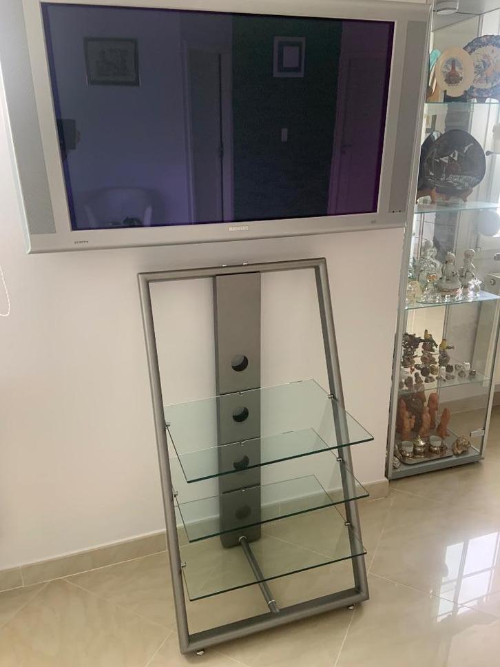 PRIX DOUX  : Meuble TV design signé Möbel Alvisse – (L), Huis en Inrichting, Kasten |Televisiemeubels, Zo goed als nieuw, 100 tot 150 cm