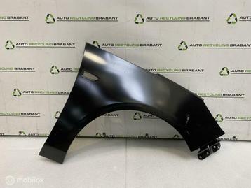 Voorscherm Rechts Opel Zafira Tourer C NIEUW ORIG 13355188 beschikbaar voor biedingen