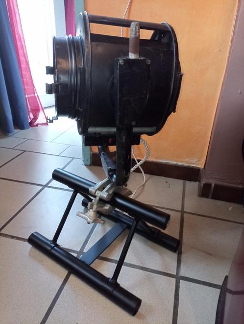 projecteur de théâtre ancien, Antiek en Kunst, Antiek | Meubels | Kasten, Ophalen