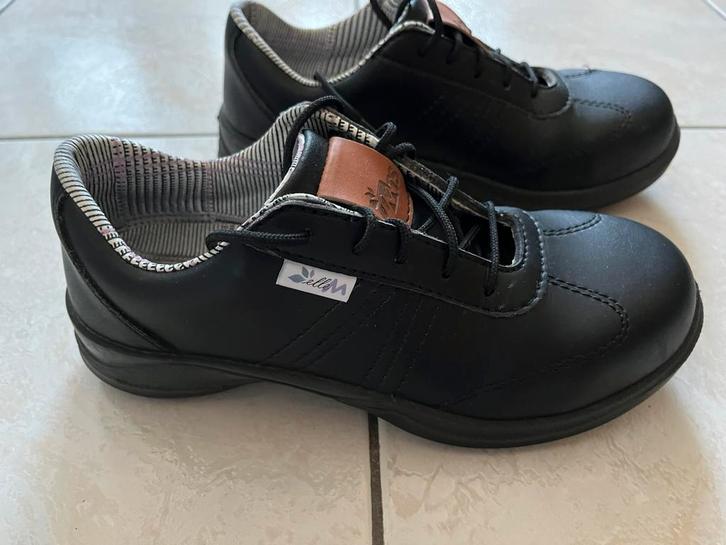 Chaussures de sécurité pour femme taille 37, Doe-het-zelf en Bouw, Veiligheidskleding, Zo goed als nieuw, Ophalen of Verzenden