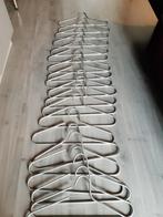 Kleerhangers, Kleding | Dames, Kledinghangers, Ophalen of Verzenden, Zo goed als nieuw, Metaal, Volwassenen