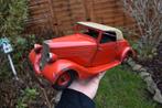 Zeldzame antiek speelgoed CIJ 1934 Renault vivasport auto, Antiek en Kunst, Antiek | Speelgoed, Ophalen of Verzenden
