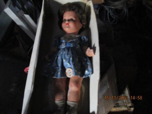 ancienne poupée "mama"- collecctor, Collections, Poupées, Comme neuf, Poupée, Enlèvement ou Envoi