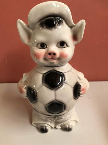 Spaarvarken voetbal, Enlèvement, Comme neuf, Pierre, Poterie ou Céramique, Animal