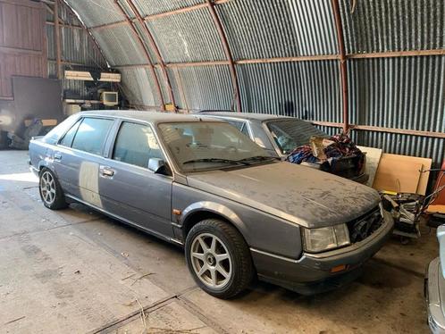 Renault 25 2.7 V6 Inj limousine bj1985 zeer zeldzaam r25 lim, Auto's, Oldtimers, Bedrijf, Te koop, ABS, Airconditioning, Centrale vergrendeling
