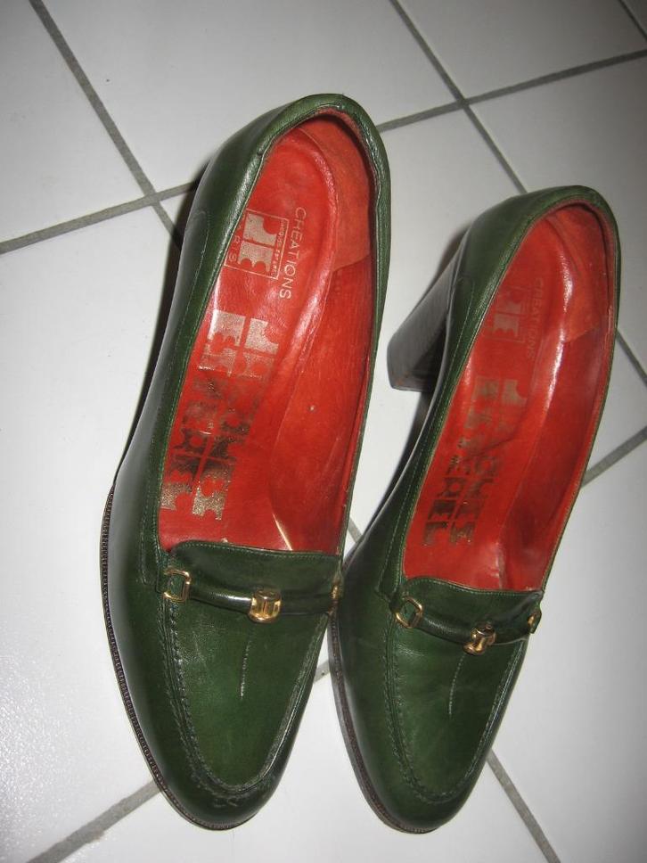 Pumps van Jacques Esterel Paris, volledig van leer., Kleding | Dames, Schoenen, Zo goed als nieuw, Pumps, Groen, Ophalen of Verzenden